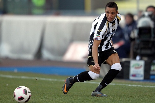 Alexis SÃ¡nchez playing for Udinese