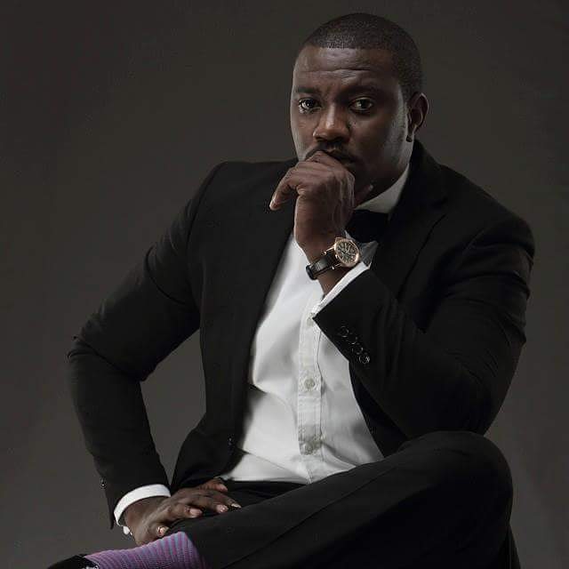 John Dumelo