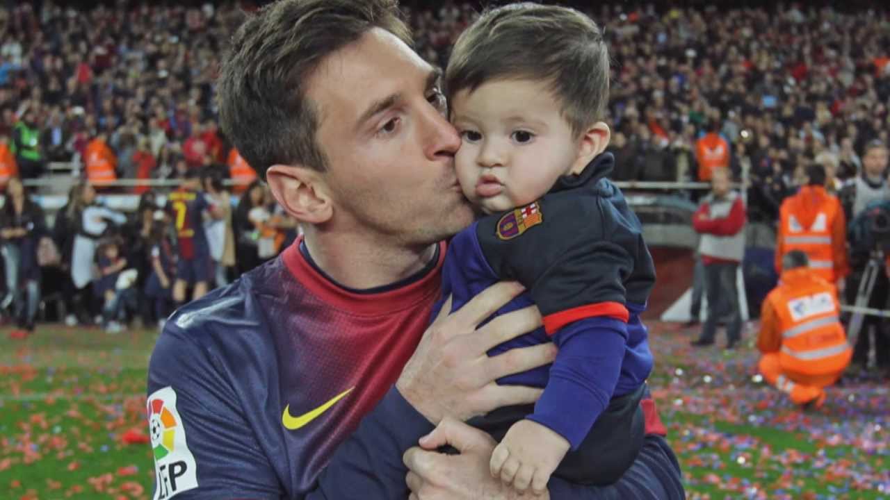 Lionel Messi with son, Thiago