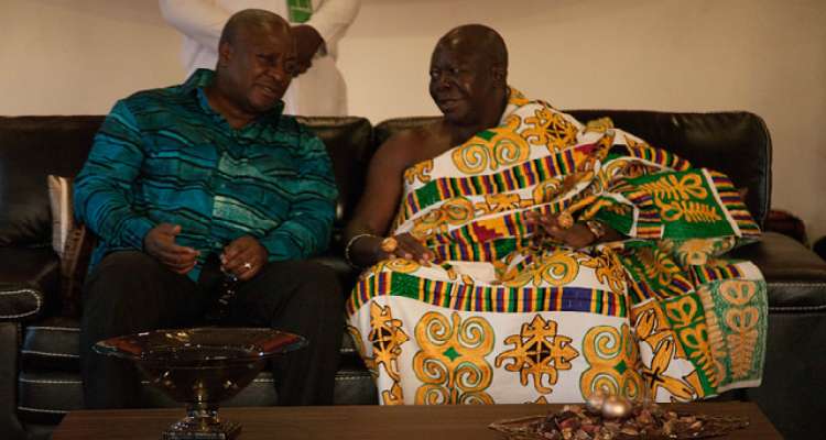 otumfuo-osei-tutu-II-and-John-Mahama