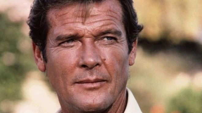 actor _sir_roger_moore_james_bond