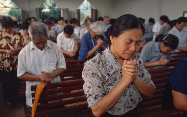 Chinese children banned from going to church