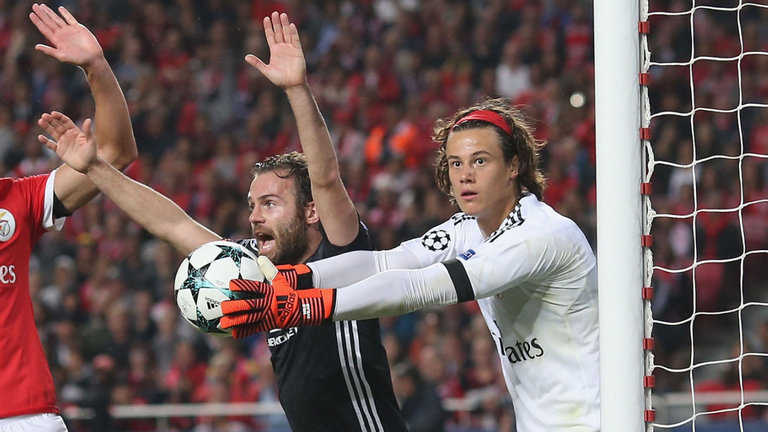 Rookie error gifts Utd victory