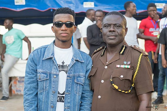 Kofi Kinaata