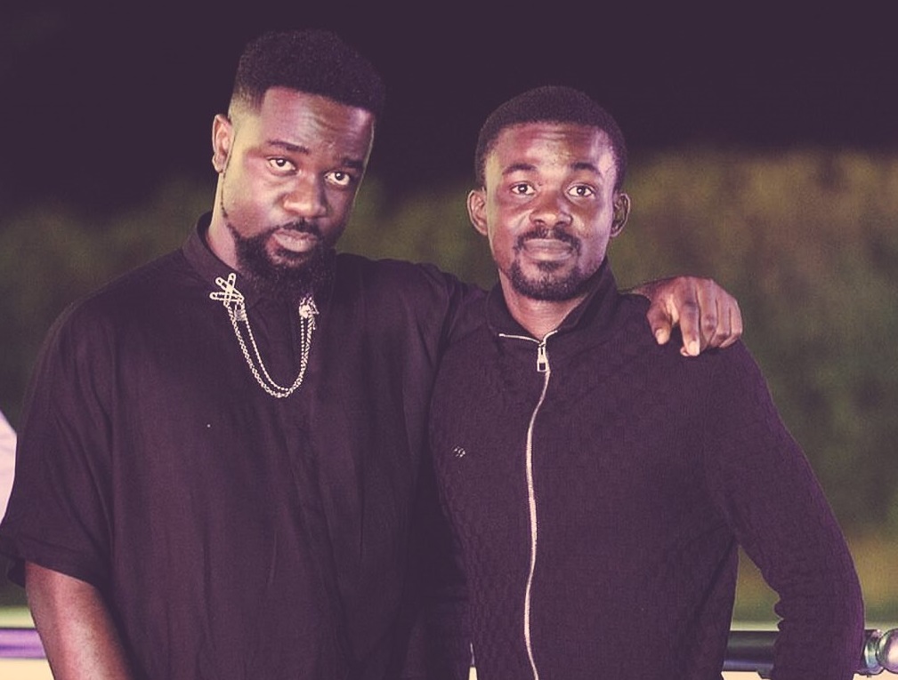 Sarkodie calls on Ghanaian's to help build the Nana Appiah Mensah dream 