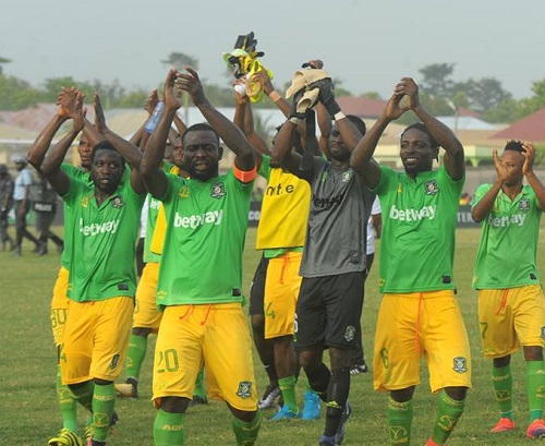 Aduana Stars