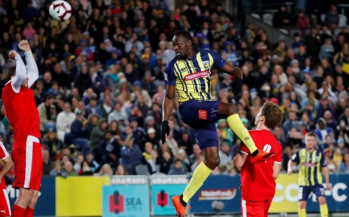 Usain Bolt makes his professional football debut