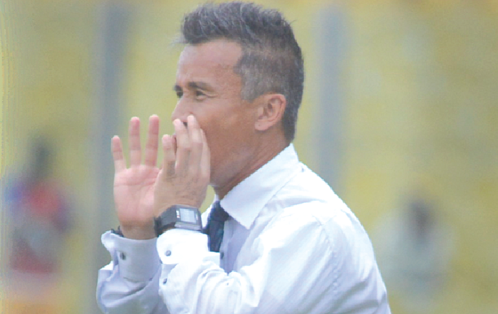 Aduana Stars coach Kenichi 