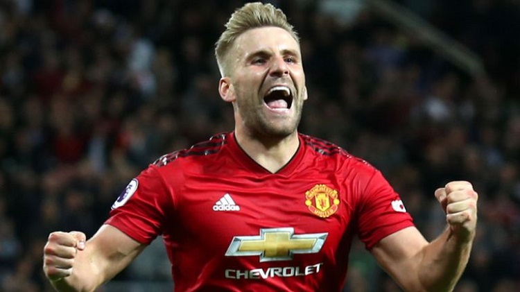 Luke Shaw: Manchester United defender included in England 23-man squad
