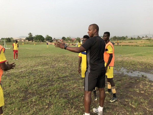 VIDEO: Titus Bramble held first training session at Hearts Of Oak