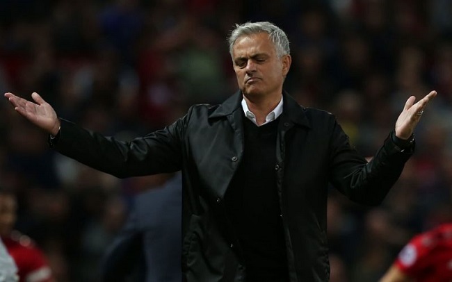 Jose Mourinho resigns as Manchester United boss