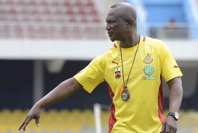 Black Stars coach entreats former Ghanaian footballers to take up coaching role