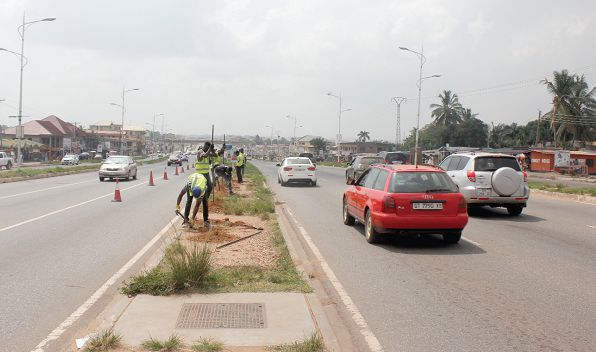 Madina-Adenta Highway