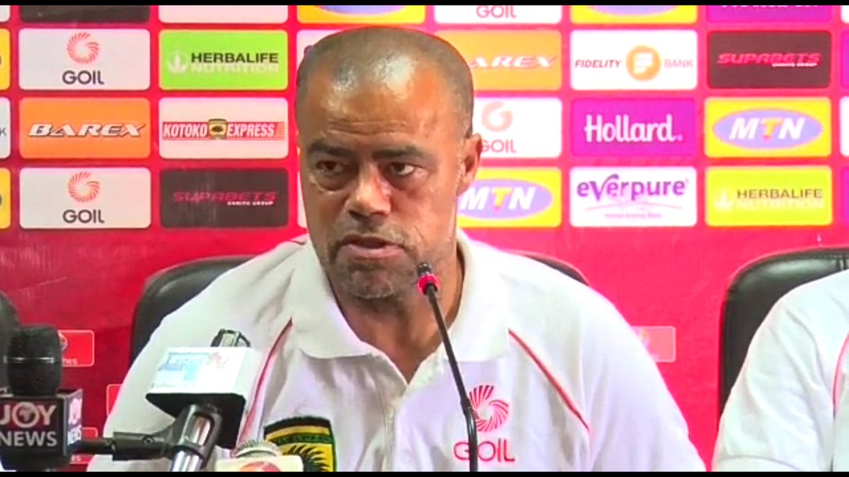 Kotoko Coach Steve Pollack