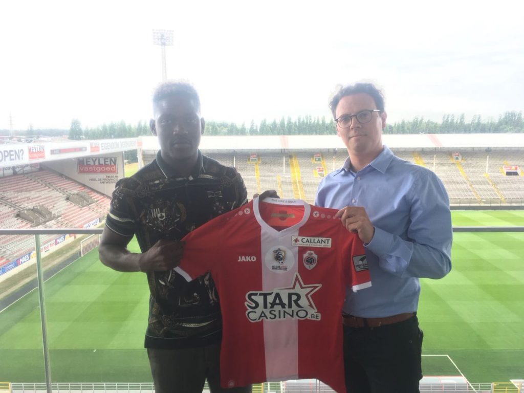 Daniel Opare signs for Belgian side Royal Antwerp 