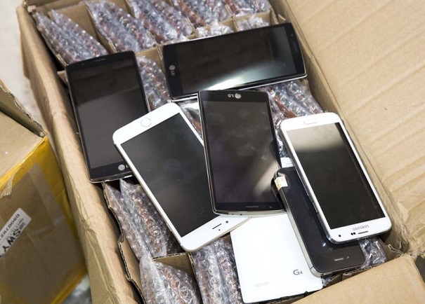 Magistrate orders seizure of journalists' mobile phones