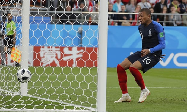 France beat Peru 1-0 in Russia 2018