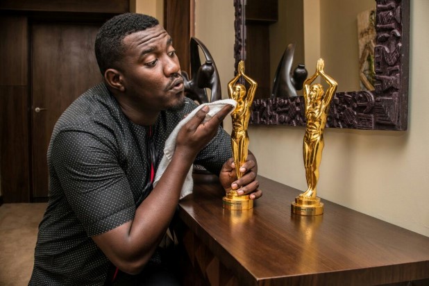 John_Dumelo_wins