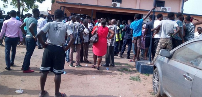 Police flee as Angry youth attack police station