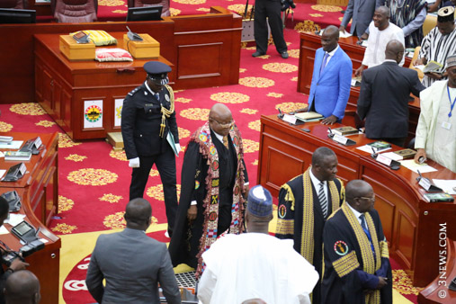 minority_hoot_at_speaker_of_parliament