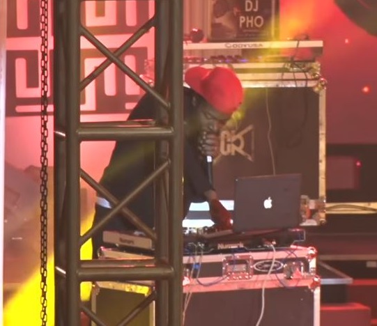 Kwaw Kese performed as a DJ at Ghana DJ Awards