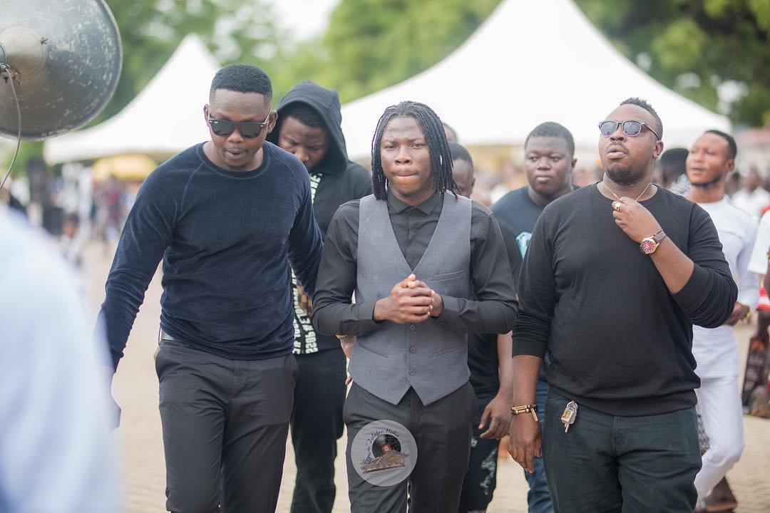 Contact my manager, not Zylofon - Stonebwoy 