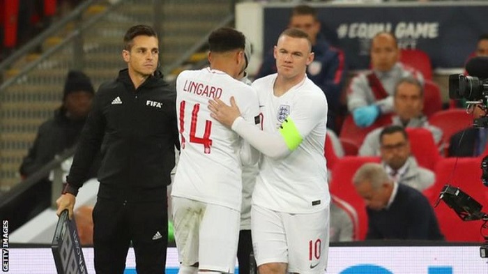England sweep aside US in Rooney's farewell match
