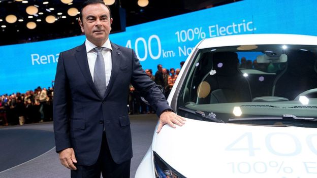 Nissan boss Carlos Ghosn arrested over 'misconduct'