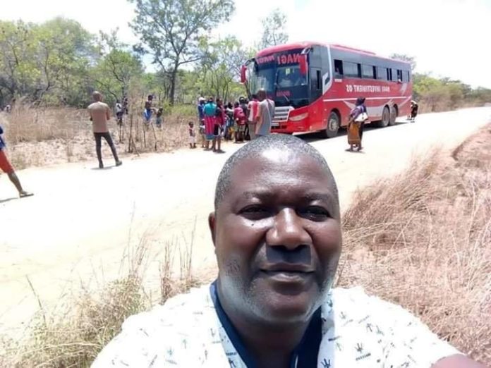 Man takes selfies before and after bus accident