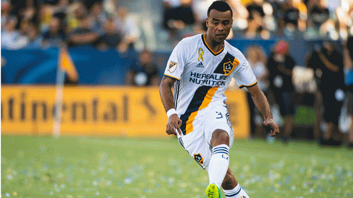 Ashley Cole released by LA Galaxy