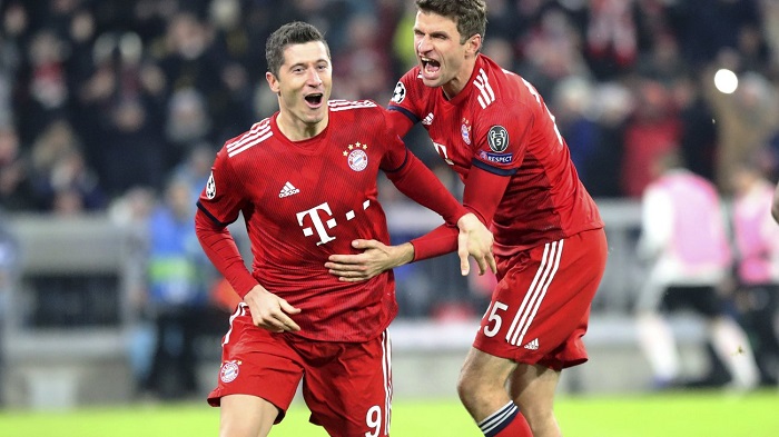 Bayern qualify as Lewandowski hits 50 CL goals