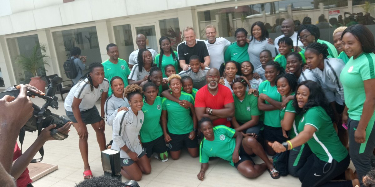 AWCON 2018: Nigeria FA capo Pinnick promises Falcons $10K each if they retain the title