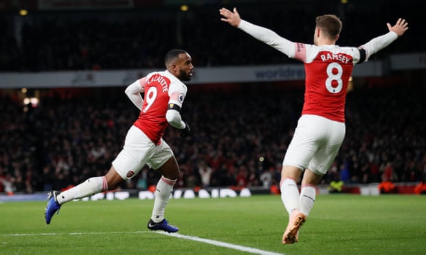 Lacazette's strike denies Liverpool win at Emirates