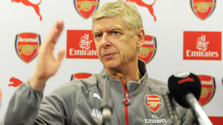 Arsene Wenger responds to AC Milan move