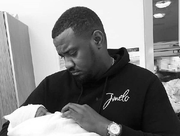 John_Dumelo