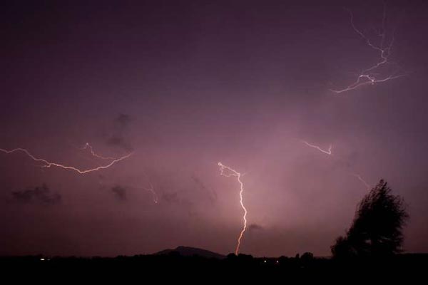 Lightning flashes during a storm. At least six pupils were killed and dozens injured after lightning struck a primary school in Tanzania on October 17, 2018. PHOTO | FILE | AFP 