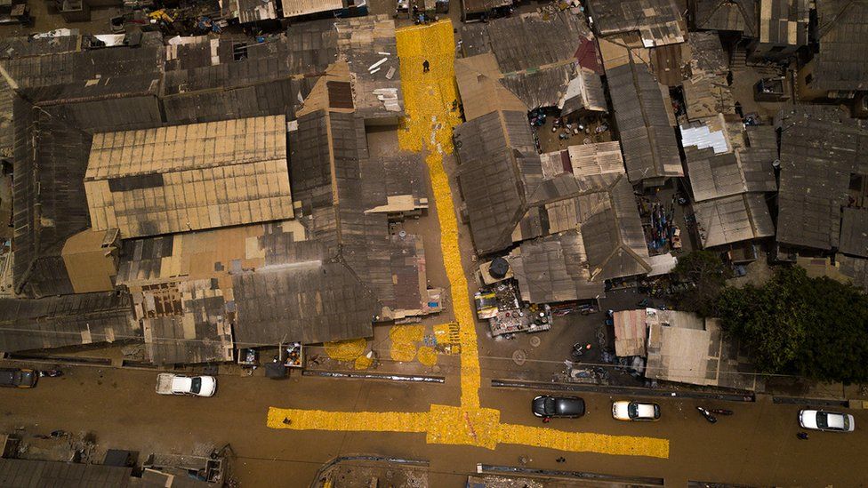 Photos: The yellow-brick road in La