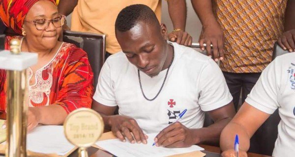 Patrick Razak signs for Guinean giants AC Horoya
