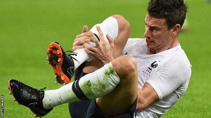 Laurent Koscielny: Defender criticises Deschamps and retires