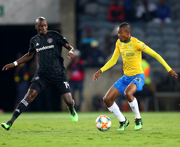 Thapelo Morena of Mamelodi Sundowns challenged by Musa Nyatama of Orlando Pirates during the Absa Premiership 2018/19 match between Orlando Pirates and Mamelodi Sundowns at Orlando Stadium, Johannesburg on 01 May 2019 ©Samuel Shivambu/BackpagePix 