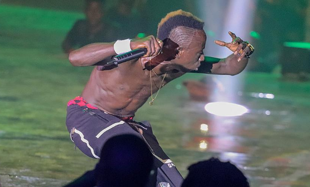 16 people were at Patapaa’s show not 3 -Tour manager reveals