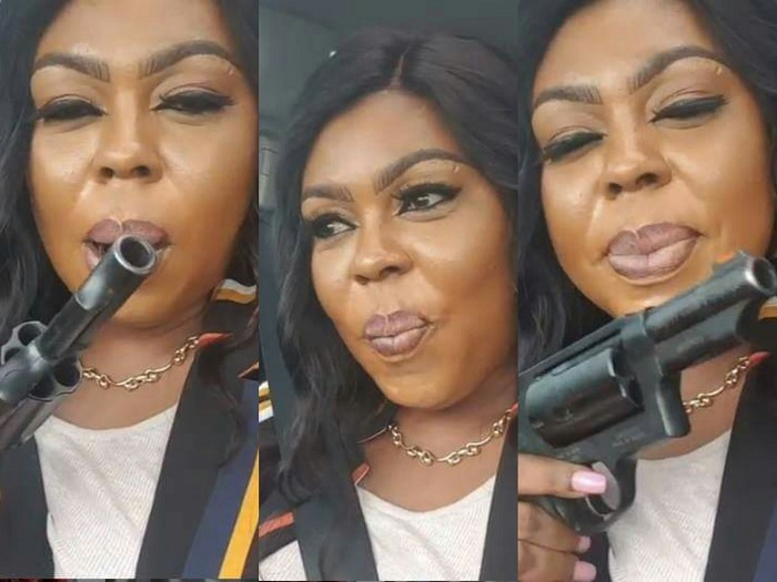 Afia Schwarzenegger warns enemy as she shows gun