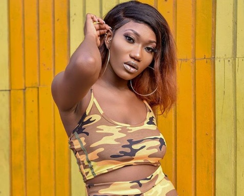 See how Ghanaians reacted to Wendy Shay's 'real' face