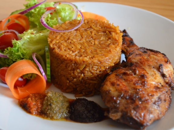 Heat the oven to 350°f. Appetizing Jollof Rice . 10 local dishes to spice up your New Year with