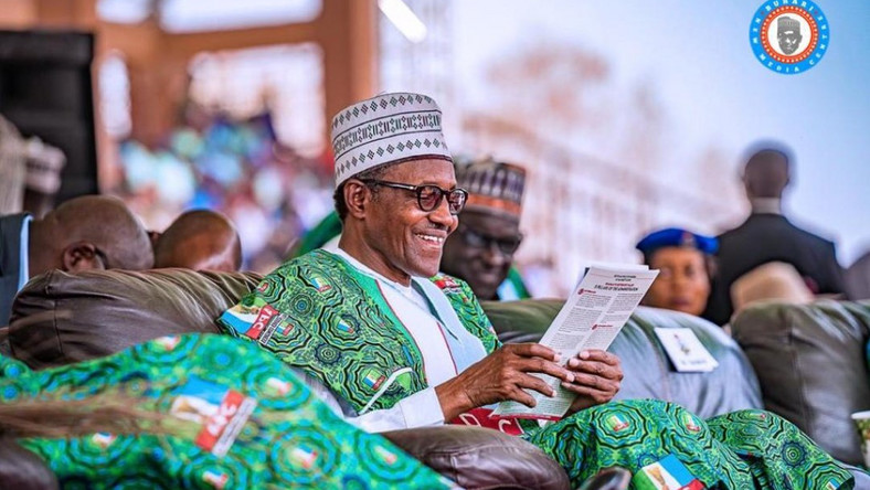  Buhari meets Ekiti traditional rulers, seeks support for re-election 