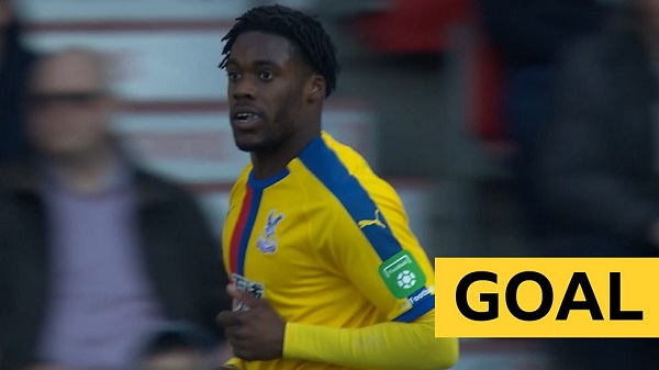 Crystal Palace coach Hodgson heap praise on Jeffrey Schlupp