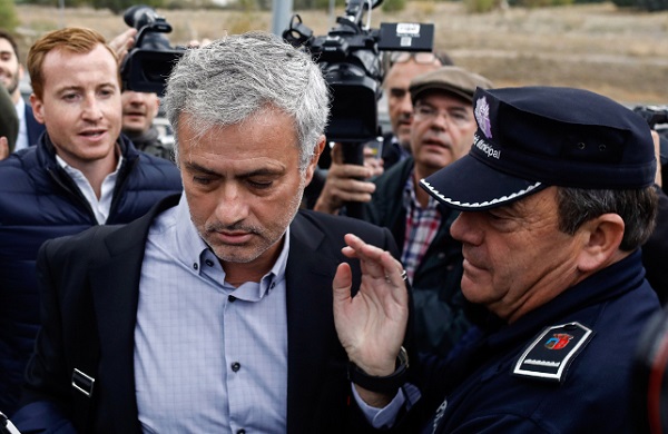 Jose Mourinho accepts 1-year suspended jail sentence