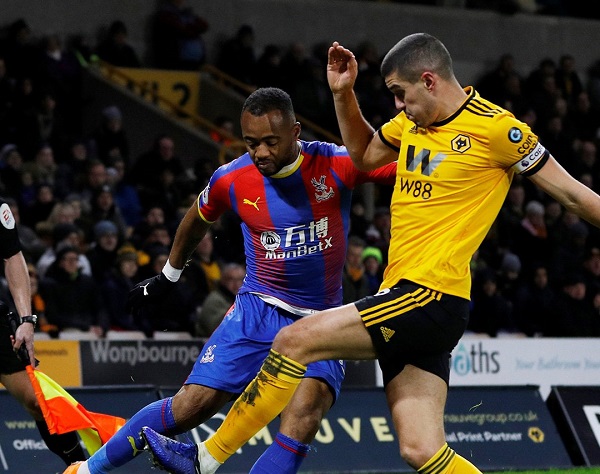  Jordan Ayew Scores to help Palace beat Wolves