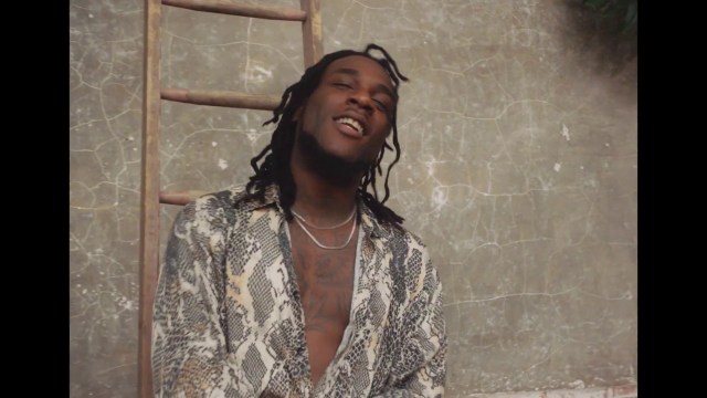 Nigerians attack Burna Boy for calling them ‘Backward Unprogressive Fools’