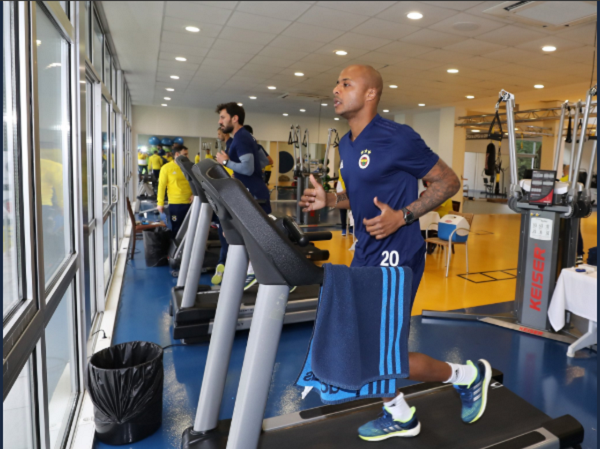 Andre Ayew returns to Fenerbahce training ahead of second half of Turkish season